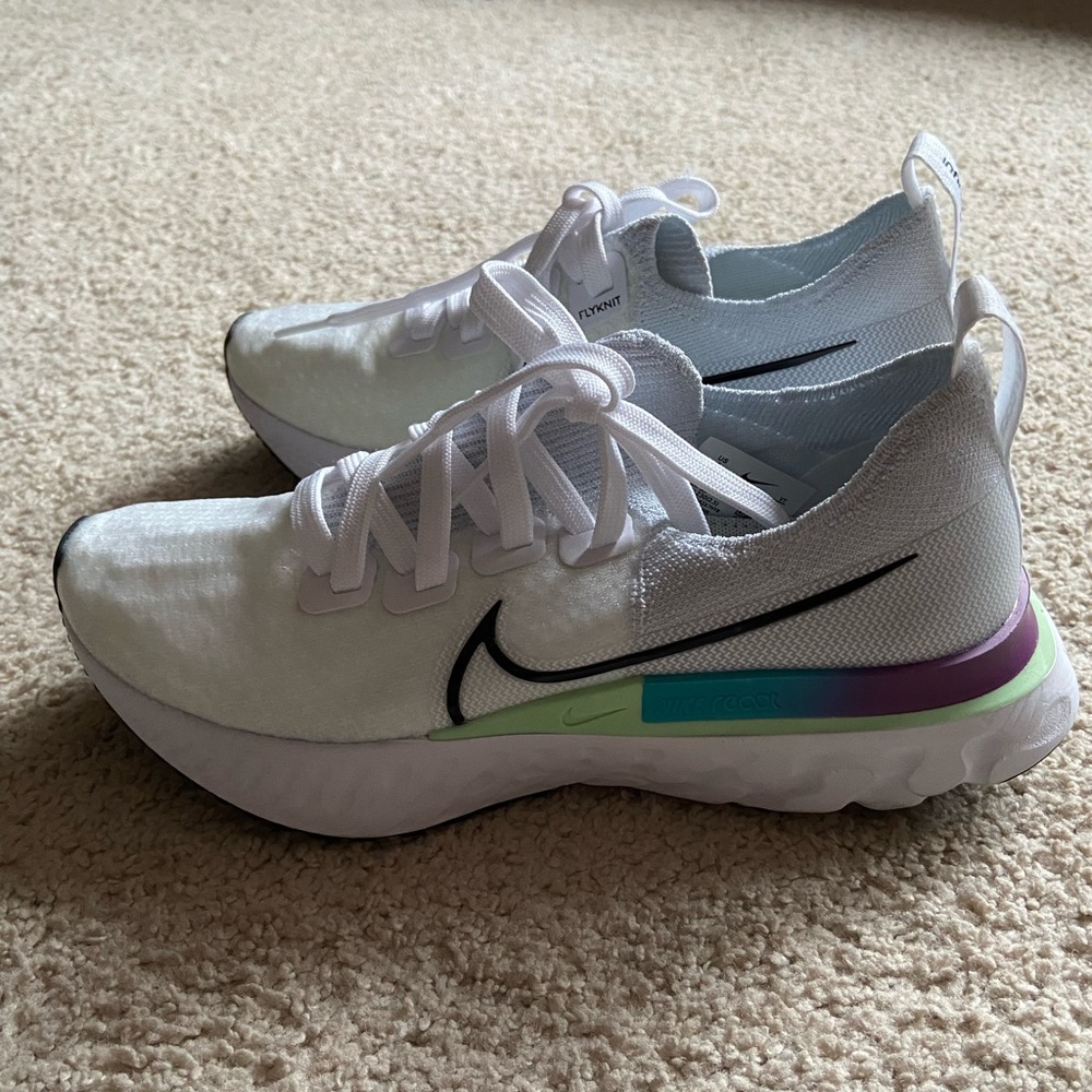 Nike Women’s Infinity React Sneakers